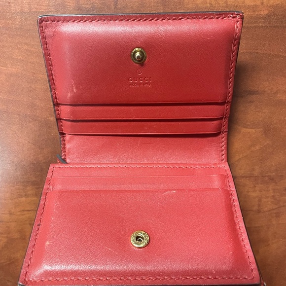 Gucci Monogram Cherry Wallet with COA - Picture 7 of 12